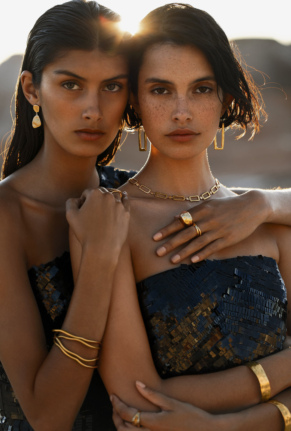 BOTANICA HOOPS (18K GOLD PLATED)