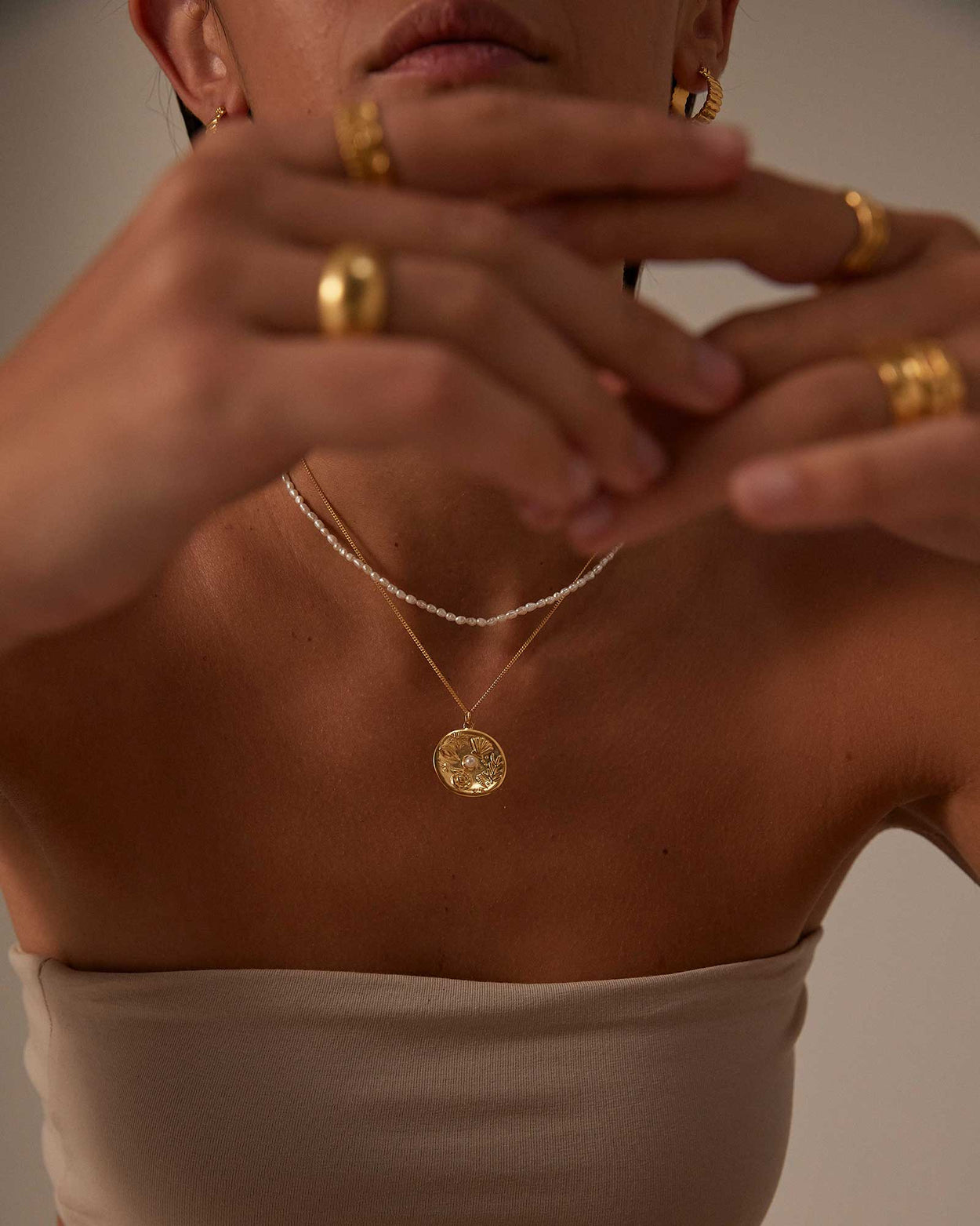 BY THE SEA COIN NECKLACE (18K GOLD VERMEIL)