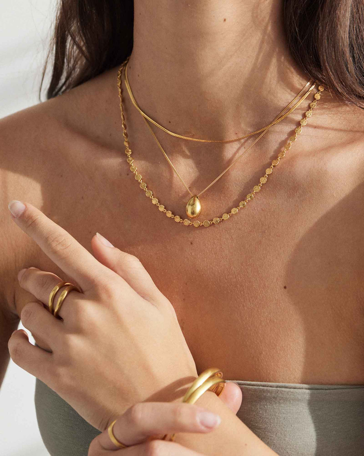REFLECTION CHAIN NECKLACE (18K GOLD PLATED)