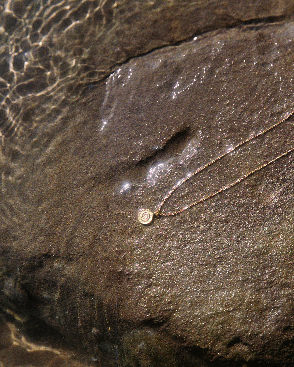 SOLARA COIN NECKLACE (18K GOLD VERMEIL)