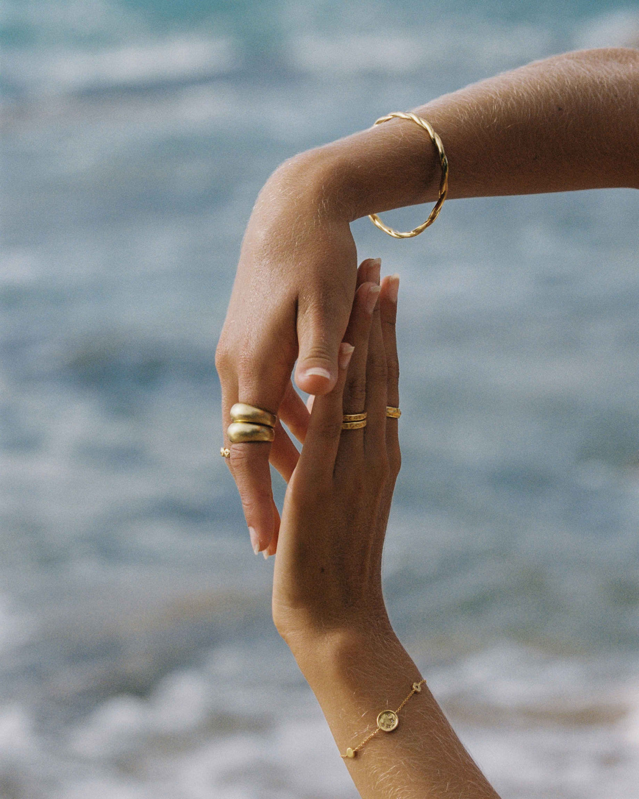 SOLSTICE BRACELET (18K GOLD PLATED)