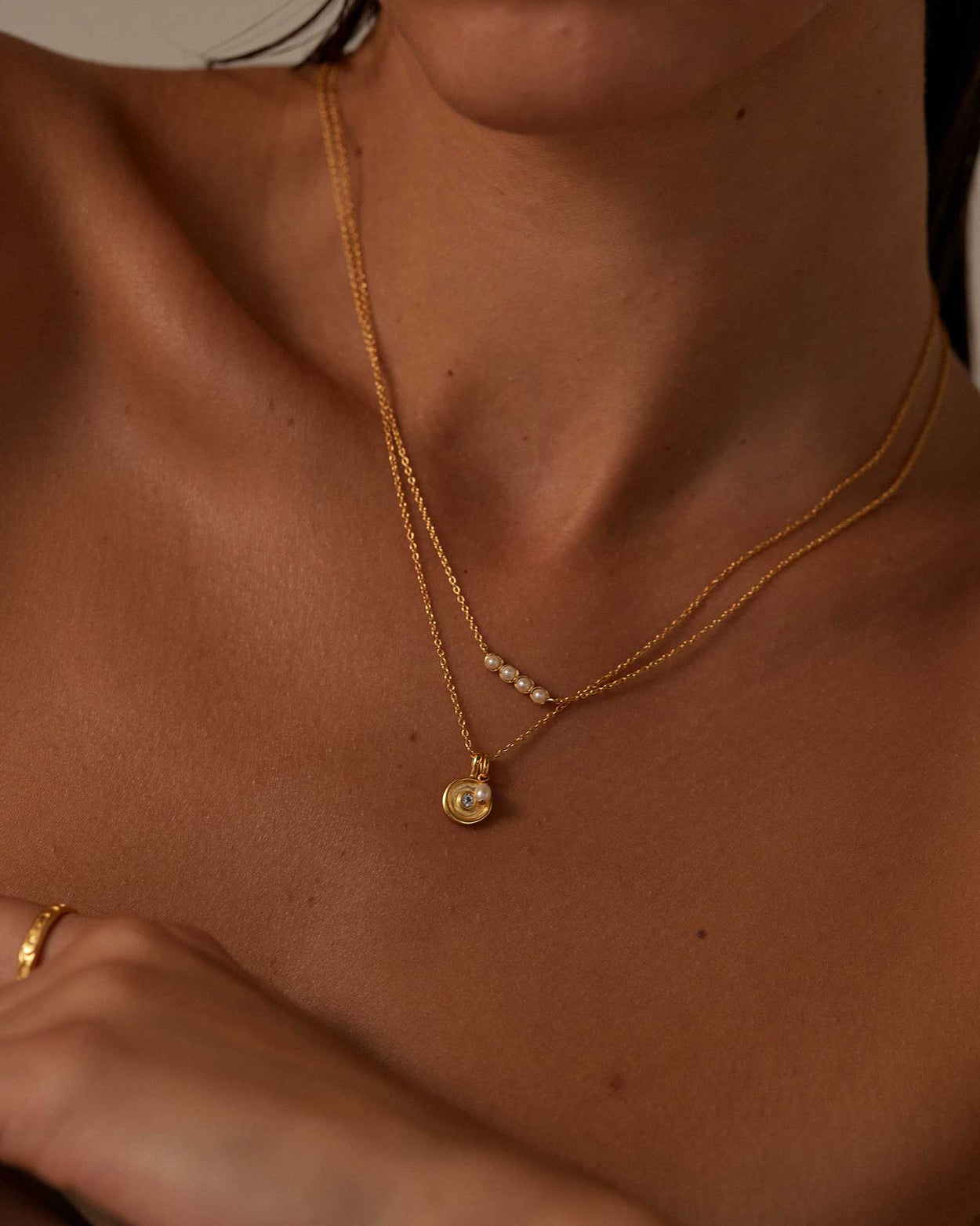 ALCHEMISE PEARL NECKLACE (18K GOLD VERMEIL)