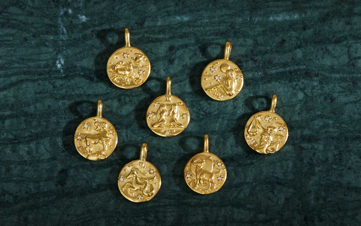 PETITE ZODIAC NECKLACE (18K GOLD VERMEIL)