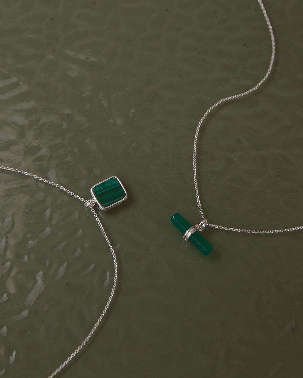 MALACHITE PENDANT NECKLACE (STERLING SILVER)