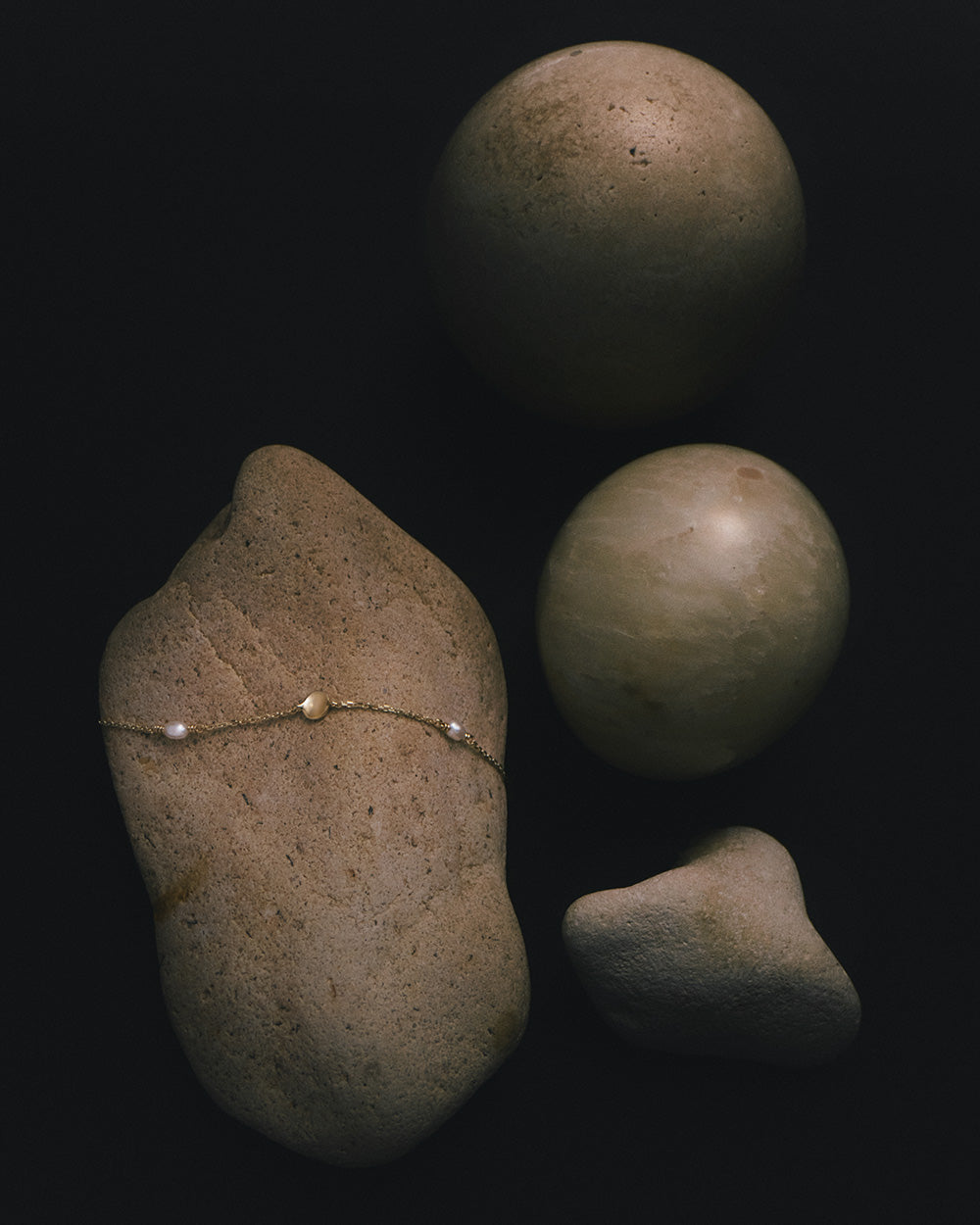 VACATION FINE NECKLACE (9K GOLD)