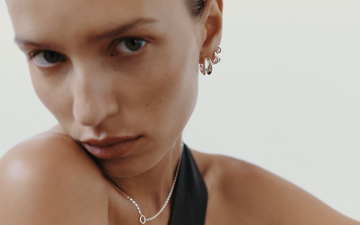 RISE HOOPS (STERLING SILVER) IMAGE 5