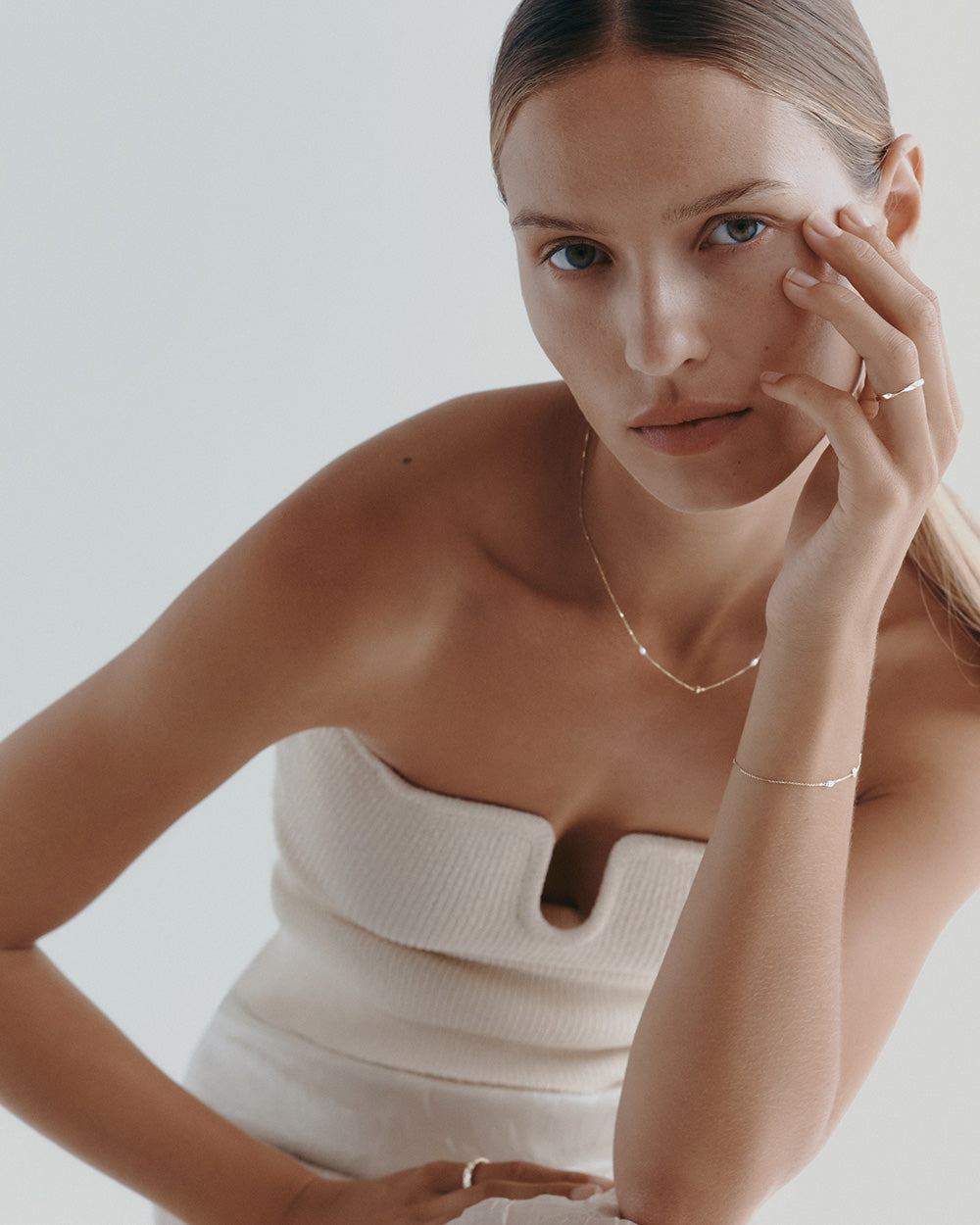 PETITE FOLD RING (9K GOLD)