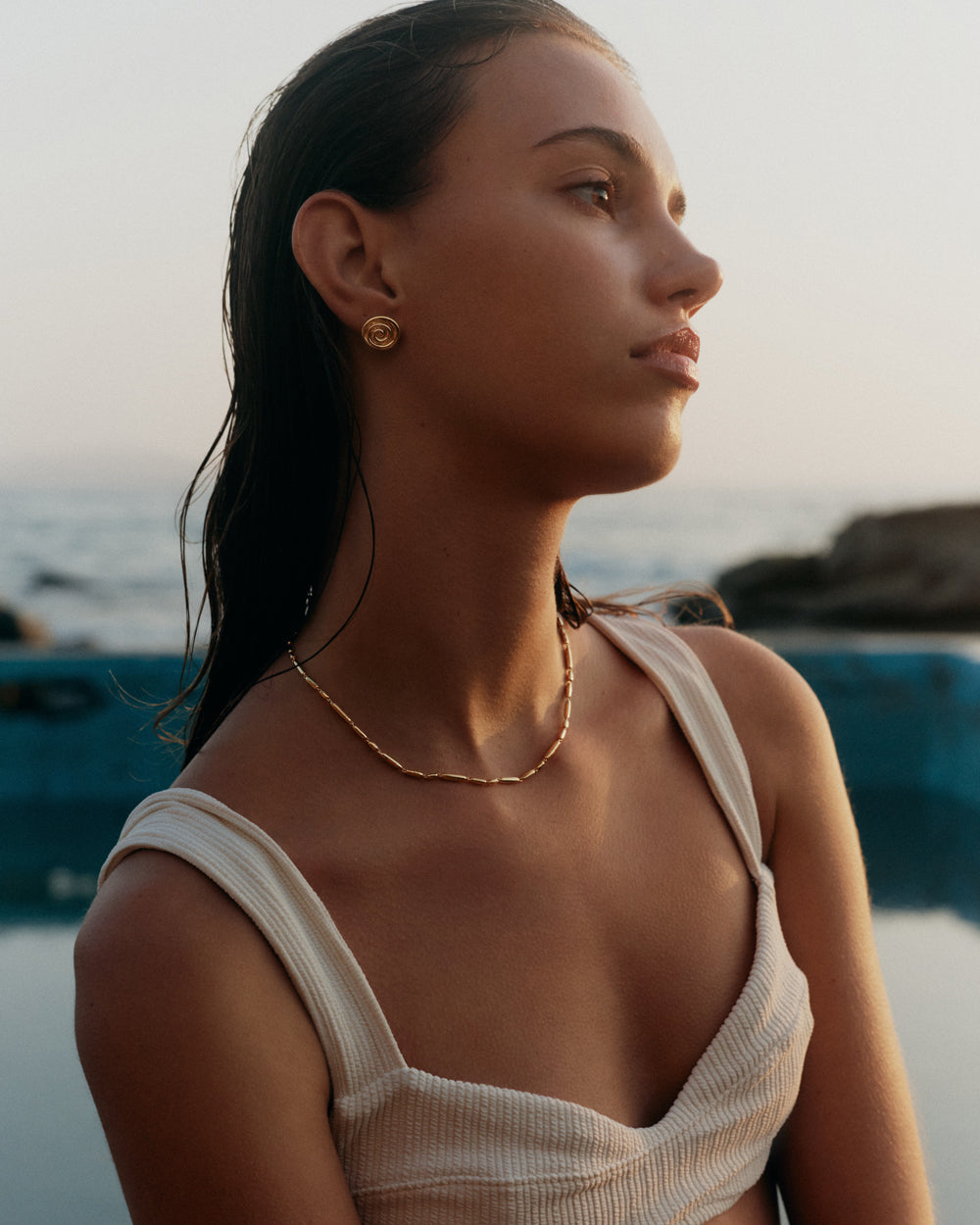 ARISE NECKLACE (18K GOLD PLATED)