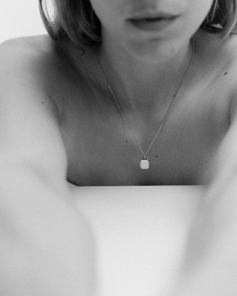 VERA LOCKET (STERLING SILVER)