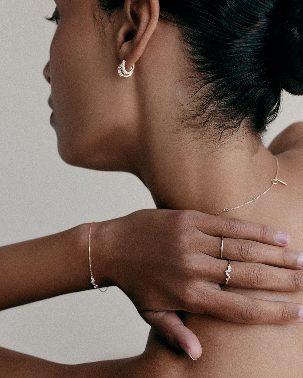 VELA RING (9K GOLD)