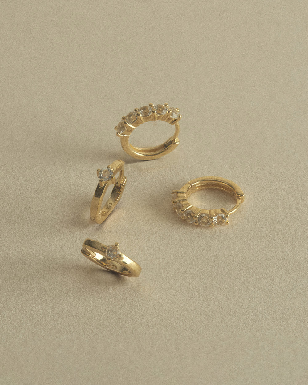 LUMEN HUGGIES (18K GOLD PLATED)