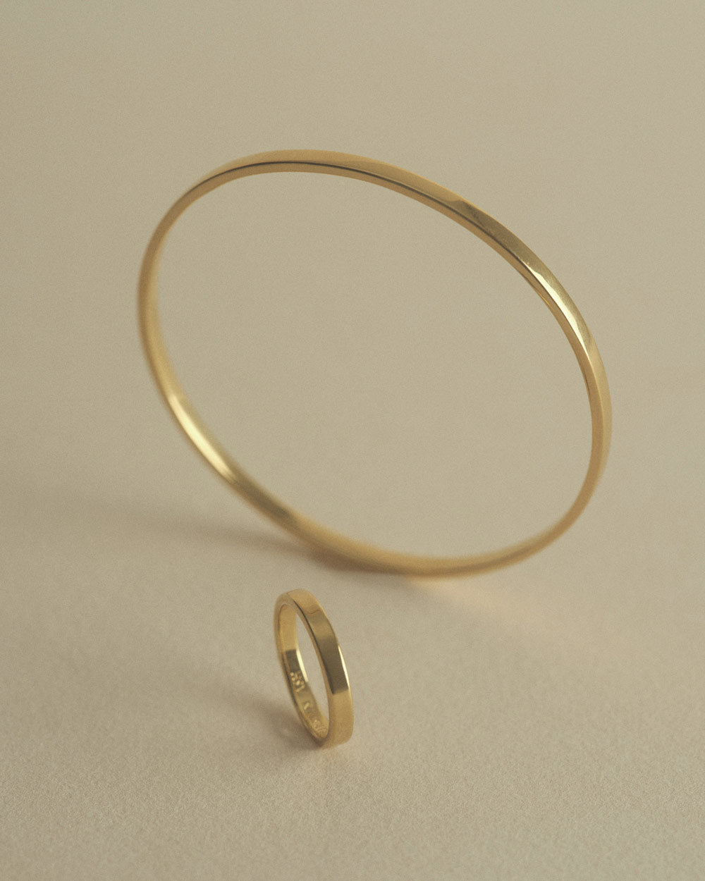 CONTOUR RING (18K GOLD VERMEIL)