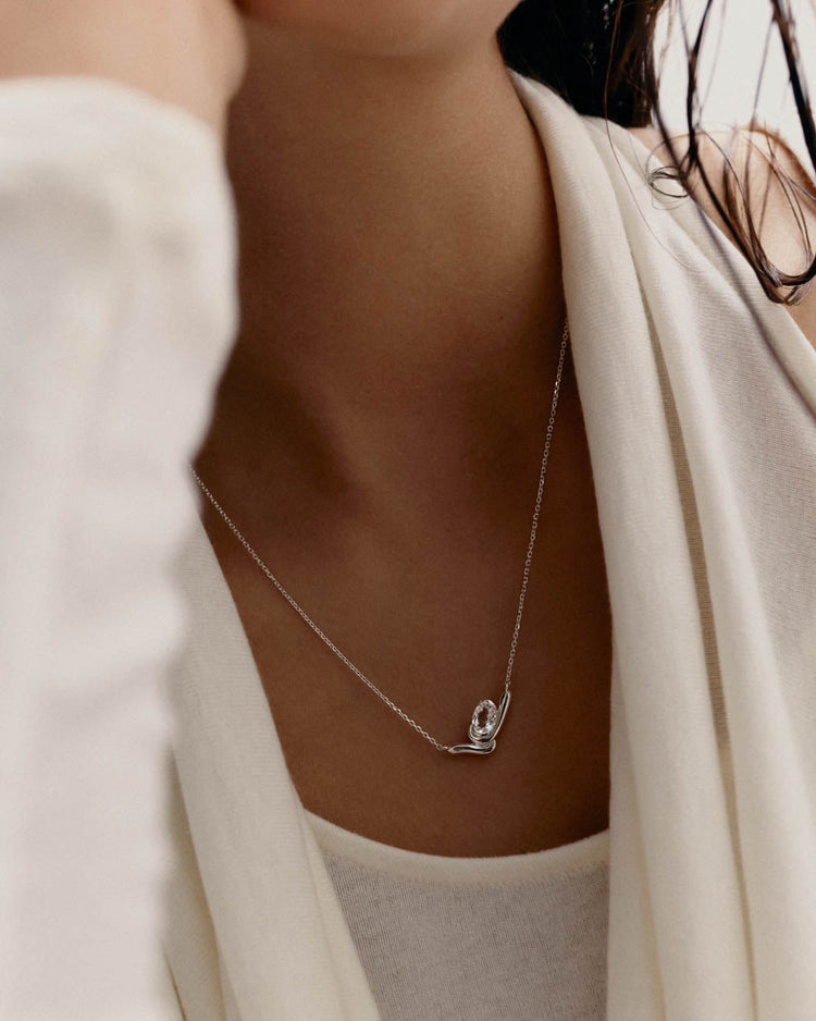 VESSEL NECKLACE (STERLING SILVER)