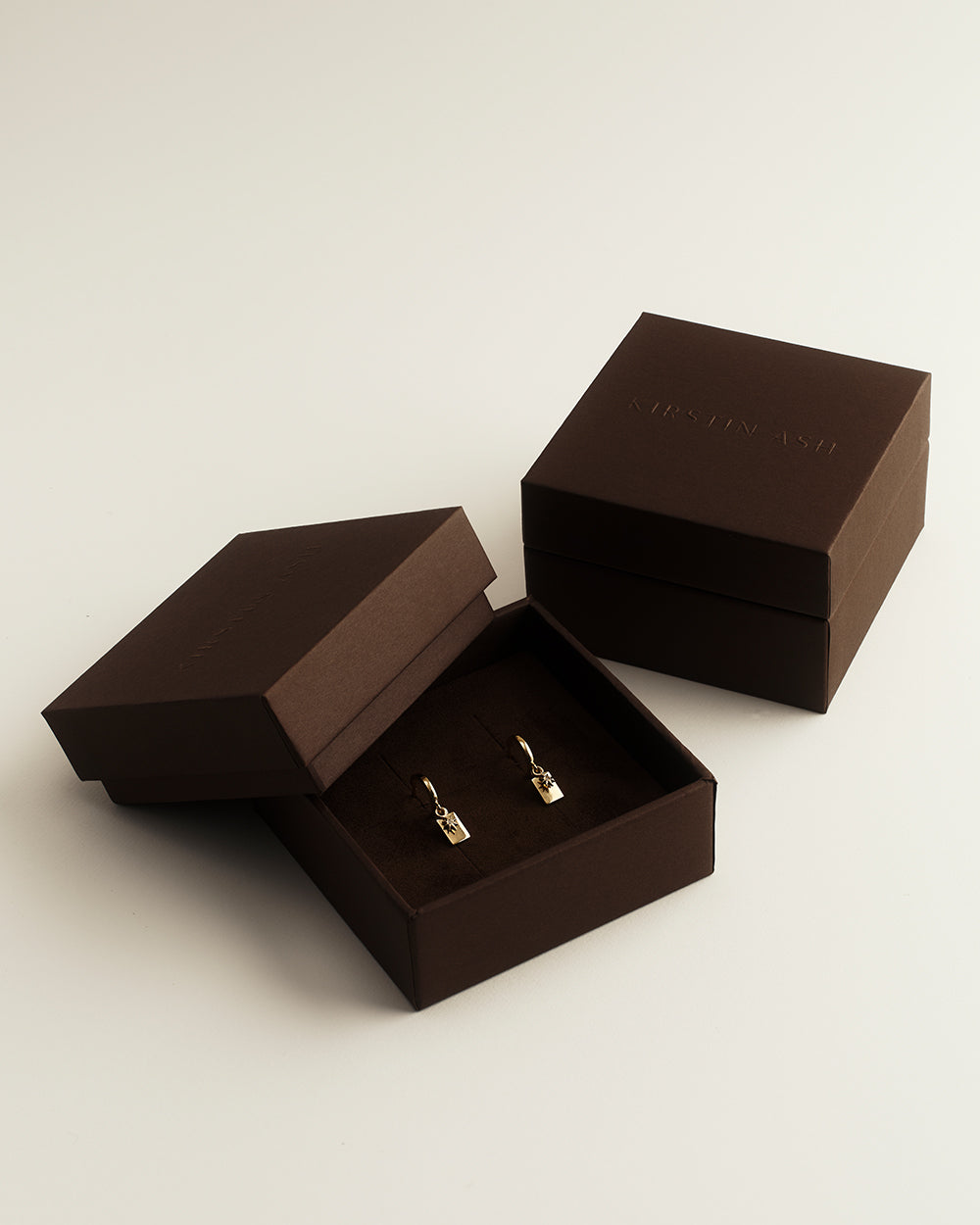 LUMEN HUGGIES (18K GOLD PLATED)