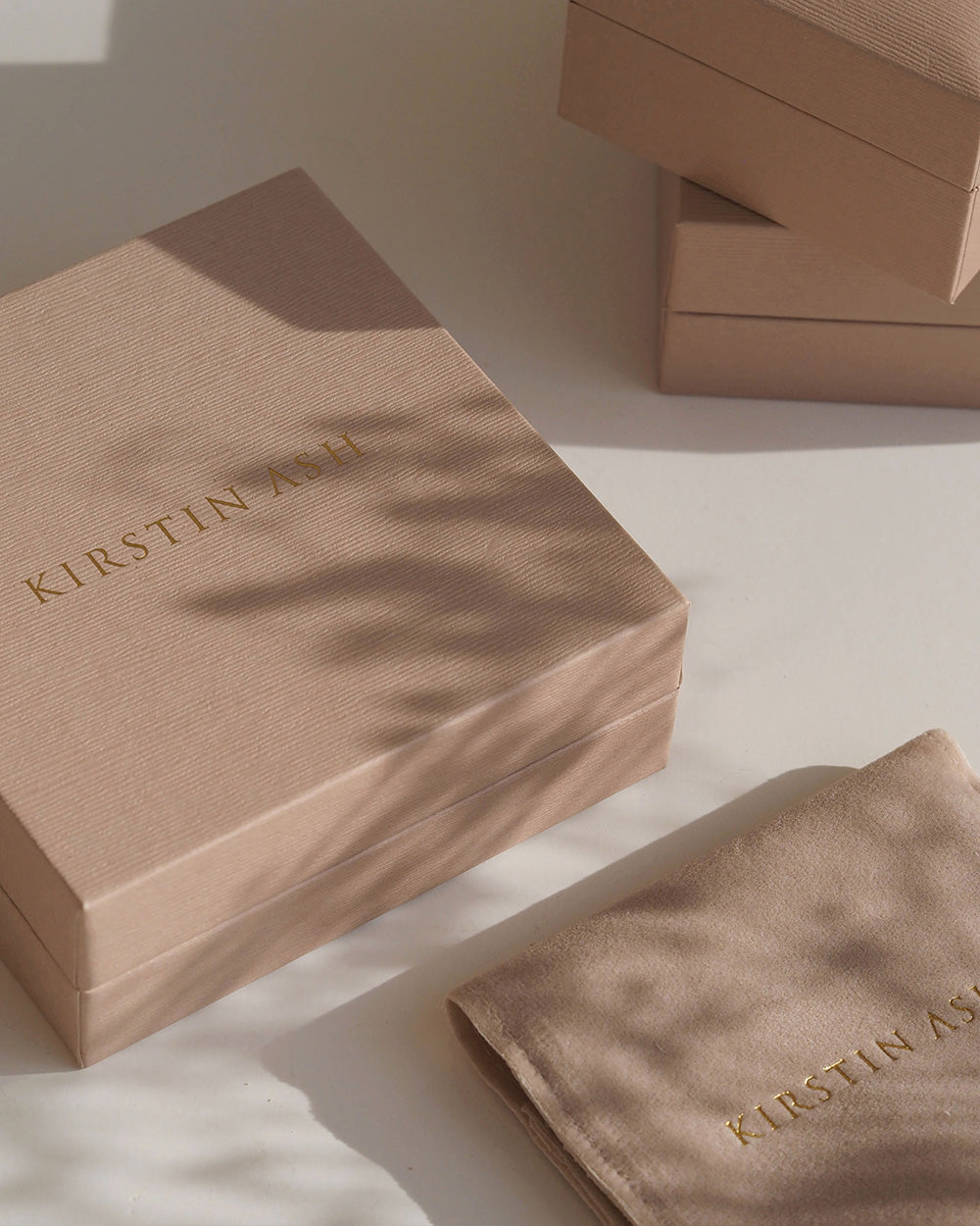 TEMPO TIGERS EYE NECKLACE (18K GOLD VERMEIL)